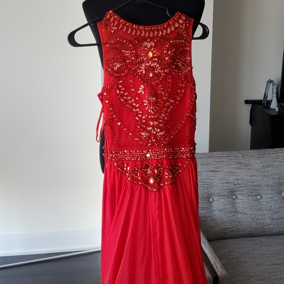 Red Evening Gown - Picture 4 of 5